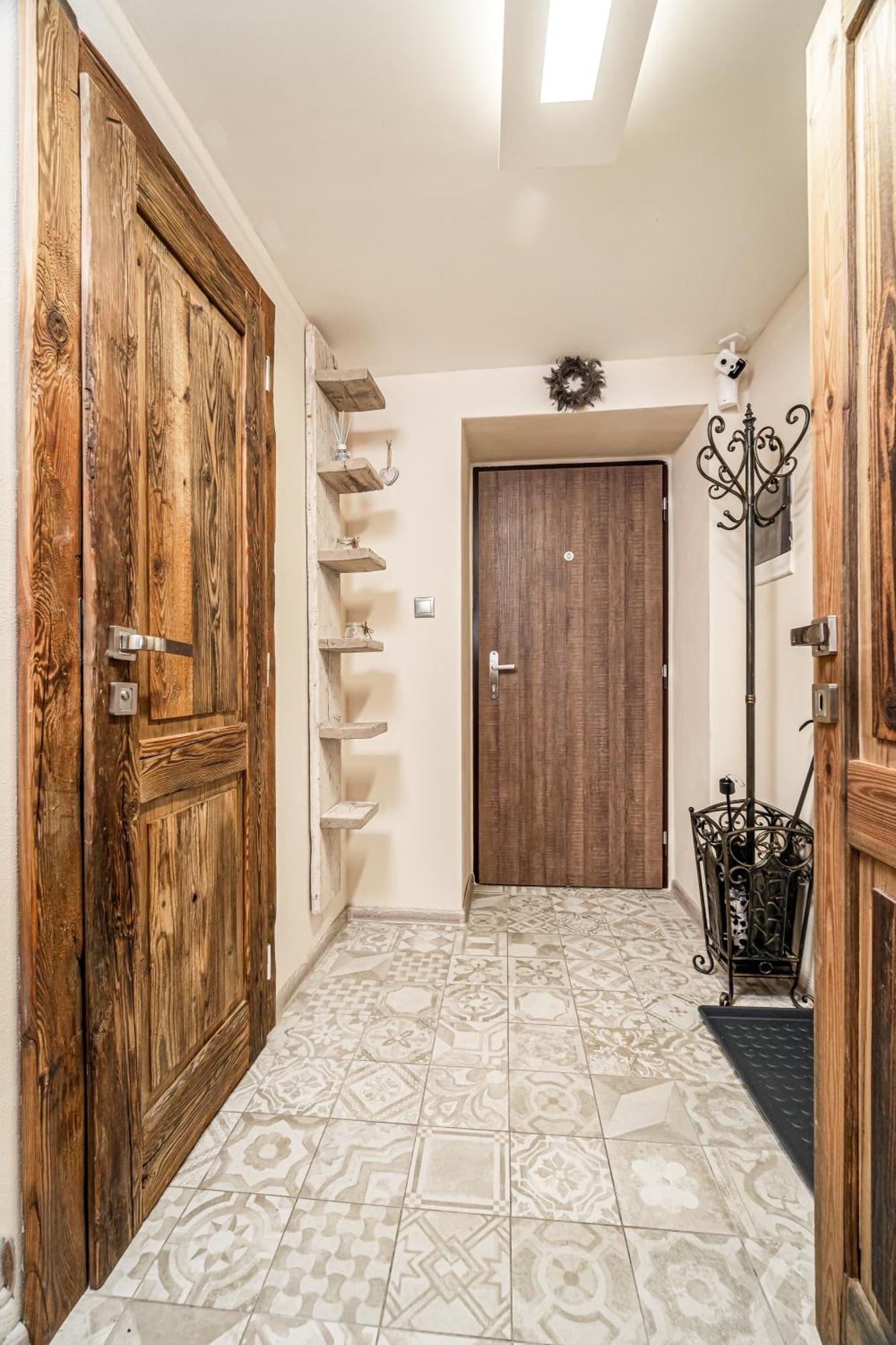 Luxurious And Royal Apartment In The Old Town Bratislava Exterior foto